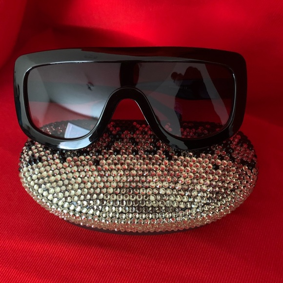 About That Bling Eyewear “Danielle” - Picture 2 of 3